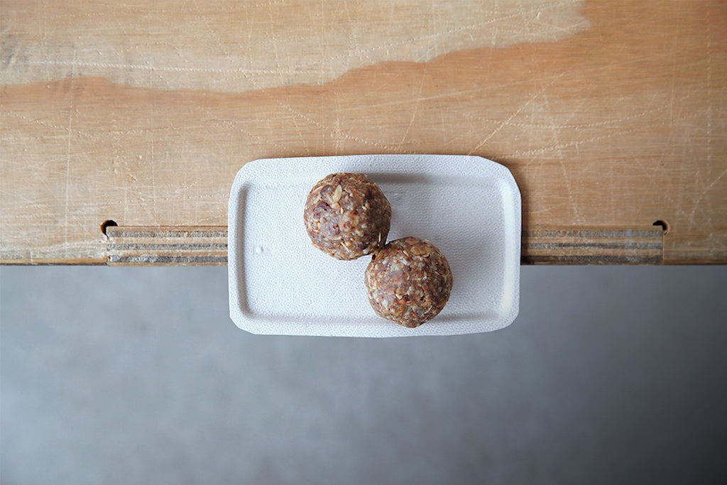 Chocolate Oat Energy Bites (Sunday) - Healthy Breakfast &amp; Snack - Honey Bee Meals | Healthy Prepared Meals &amp; Food Delivery Toronto