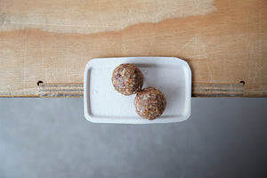 Chocolate Oat Energy Bites (Sunday) - Healthy Breakfast & Snack - Honey Bee Meals | Healthy Prepared Meals & Food Delivery Toronto