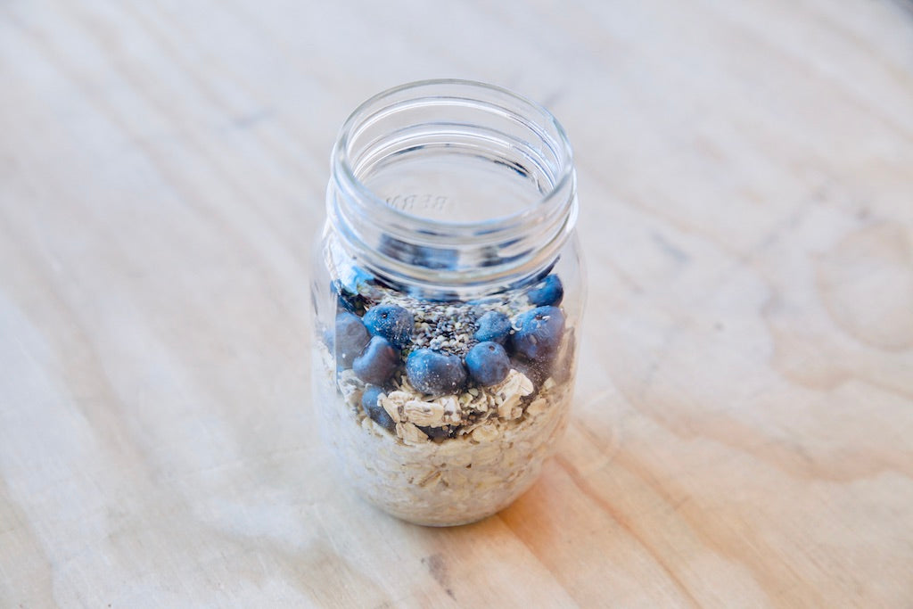 Blueberry Overnight Oats - Healthy Breakfast &amp; Snack - Honey Bee Meals | Healthy Prepared Meals &amp; Food Delivery Toronto